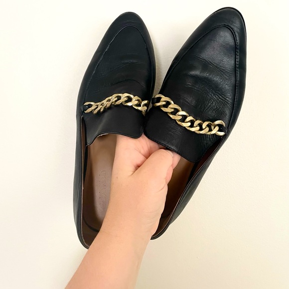 Calvin Klein Loafers with Gold Chain, size 37 - Picture 3 of 10